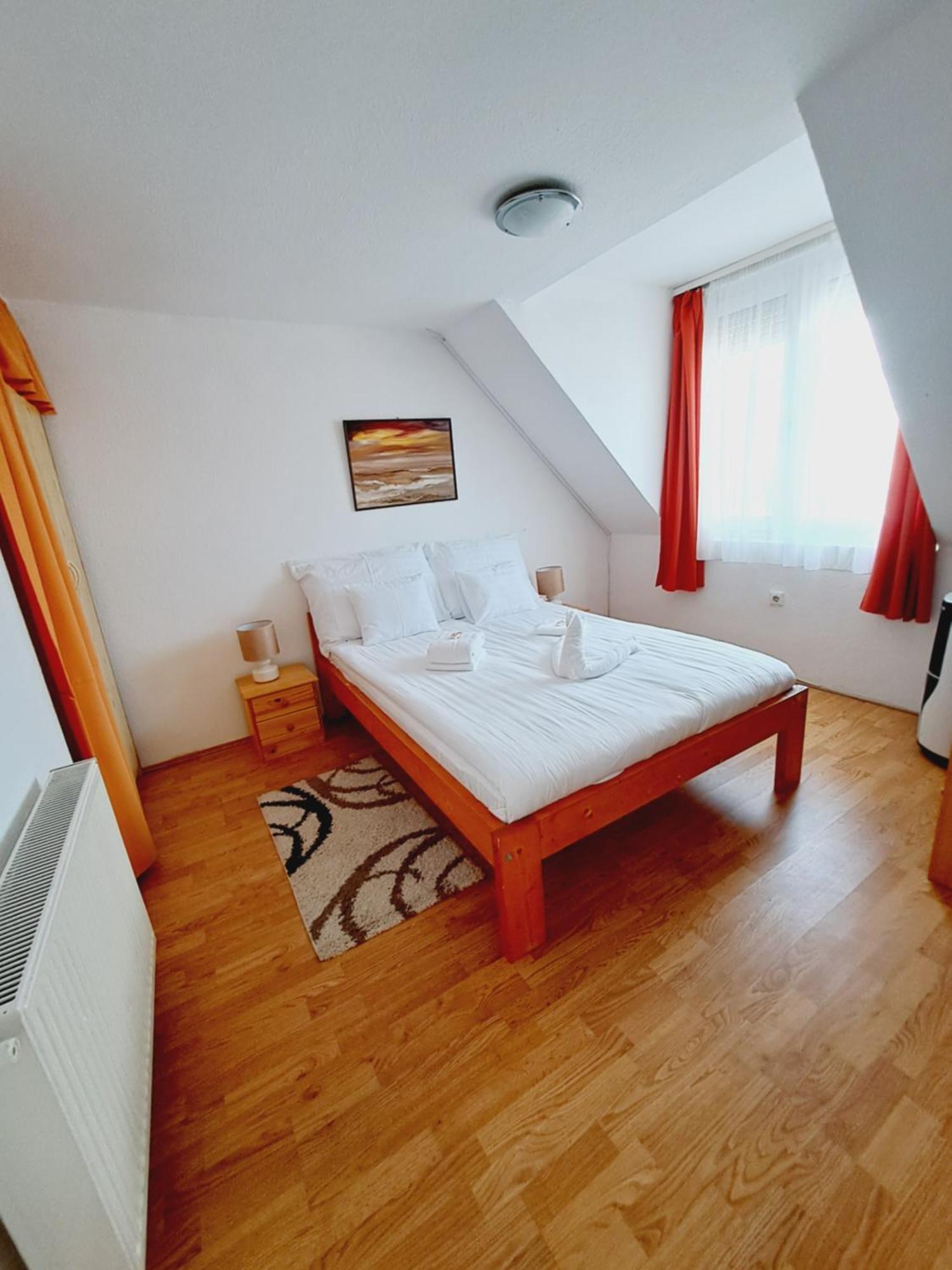 Palma Apartman Хайдусобосло Экстерьер фото
